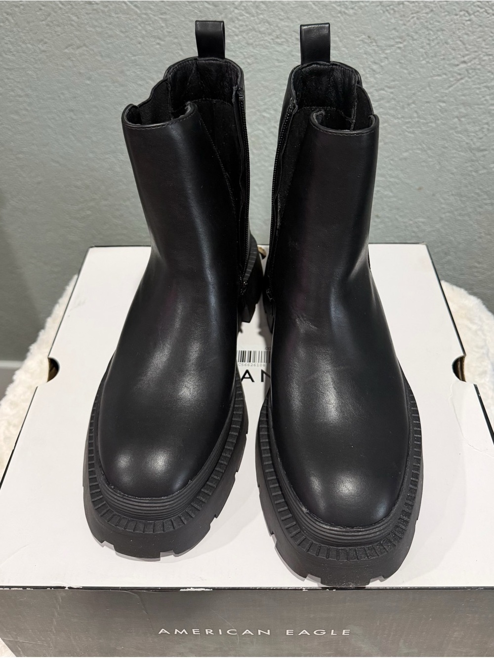 American Eagle Black Branded Shoe Box